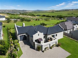 House For Sale in Hartland Lifestyle Estate