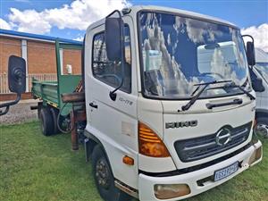 2008 Hino300, 6 Cube dropside tipper With 3ton Crane(Vat Incl)