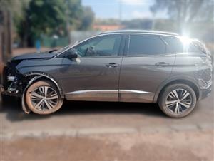 2022 Peugeot 3008 Exterior stripping for spares