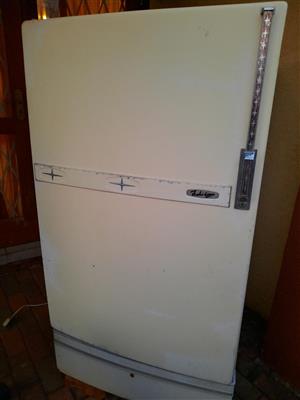 Stand-up freezer, in perfect working condition. 