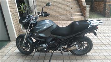 2014 BMW R1200R needs a new home