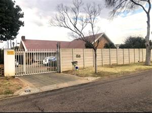 House For Sale in Parkdene