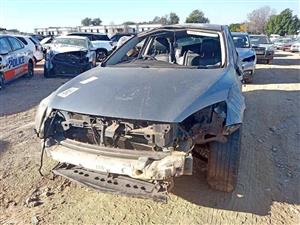 2013 Mazda 3 for spares parts