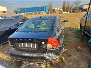 2008 Volvo S40 strip