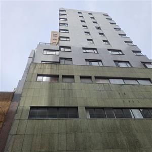 Apartment For Sale in Joubert Park