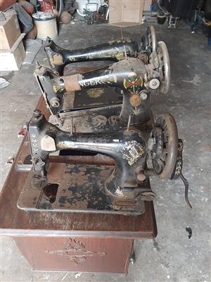 WANTED: Vintage Singer Sewing Machines