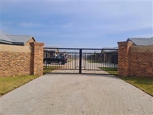 Townhouse Rental Monthly in Riversdale