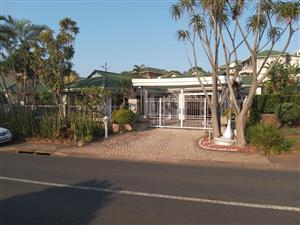 House For Sale in Somerset Park