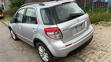 2010 Suzuki SX4 2.0  Stripping for spares 