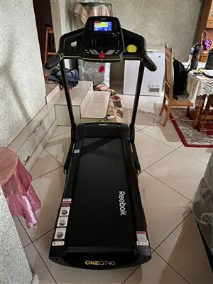 Reebok Gt40 one series treadmill with Bluetooth