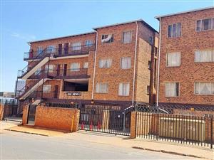 Apartment Rental Monthly in Kempton Park Ext 1