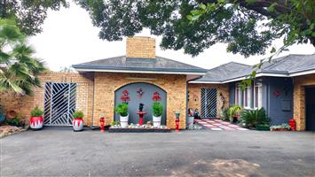 House For Sale in Carletonville Central