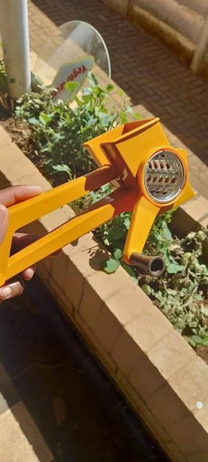 Manual Grater