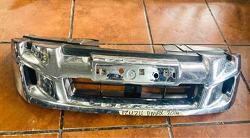 Isuzu D-Max grille 2014