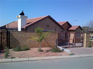 3 Bedrooms house available to rent in Philip Nel,Pretoria West
