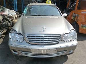 Mercedes C220 CDI W203 - 2005 spares