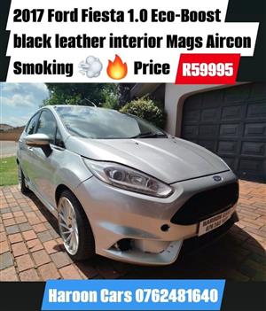 2017 Ford Fiesta 1.0 Eco-Boost black leather interior bargain Deal