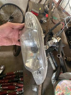 Vuka XL 110 headlight