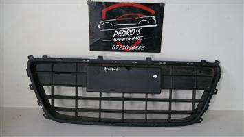 Hyundai Elantra grille