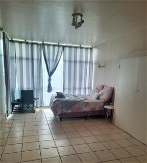 Bachelor flat available for rental in Kroonstad Central