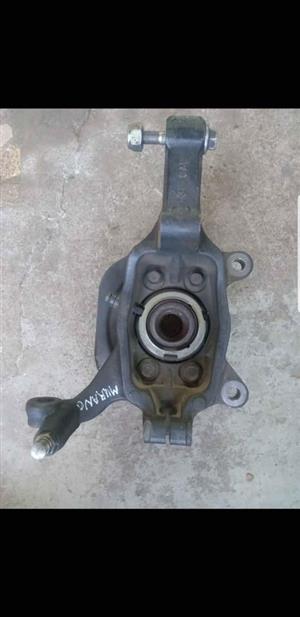 Nissan murano left front stub axle