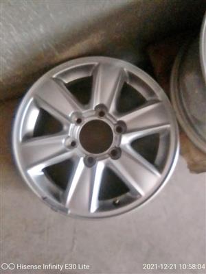Isuzu 16" Rims