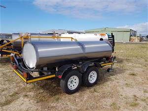 Tanker trailer 2500 liters stainless 	
