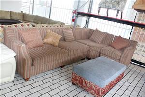RED L SHAPE SEATER WITH OTTOMAN S064961J