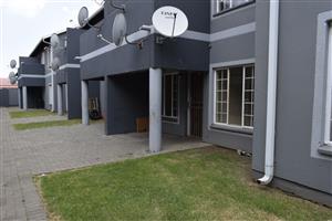 1 bedroom ground for sale in Comet