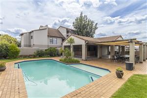 Stylish 1-bedroom apartment in Paulshof, Sandton, offering modern living with convenience and comfor