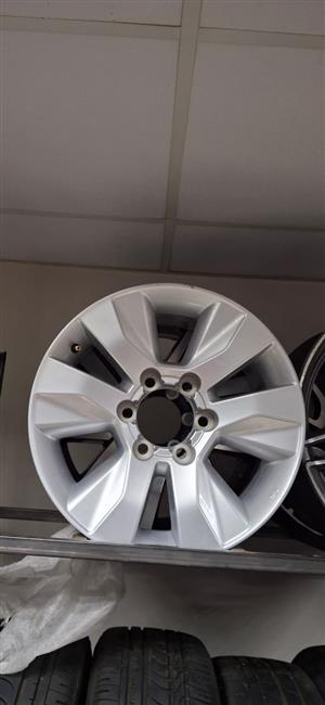 17" Toyota Hilux GD6 original mag to use for spare wheel