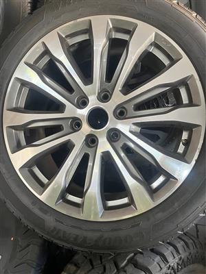 Ford Platinum 21” Mag Rim (With Used Tyre)