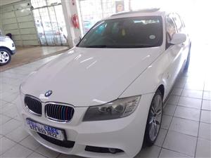 2011 BMW 3Series 325i MSport Auto white color Sunroof  96000km 