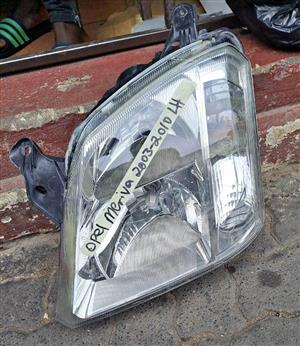 Opel Meriva headlight
