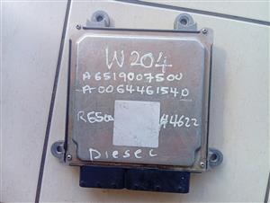 Mercedes Benz w204 diesel computer box ECU 