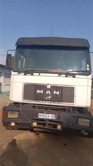 Deregistered Man F2000 Truck with 9 metre dropside trailer combo