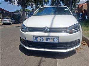 2022 VW Polo Vivo 1.4 Hatchback   Manual Petrol  White Color