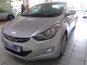 2014 HYUNDAI ELANTRA 1.8 AUTOMATIC PETROL SILVER COLOR  SPARE KEY 93000KM 