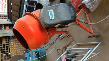 Mac Afric 140L electric concrete mixer