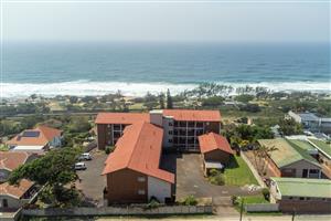 Spacious flat close to the beach and all amenities