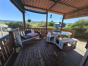 Inviting Home with Scenic Mountain Views