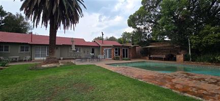 House For Sale in Brackenhurst