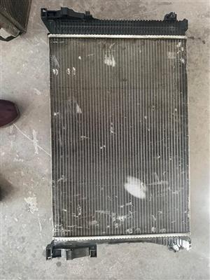 Mercedes w204 radiator