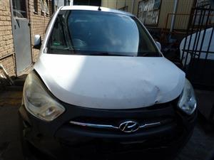 Hyundai i10 GLS 1.1 Petrol Manual G4HG White - 2014 SPARESBOYZ STRIPPING FOR SPA