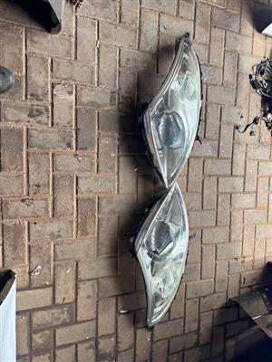 Suzuki Swift Headlight Set