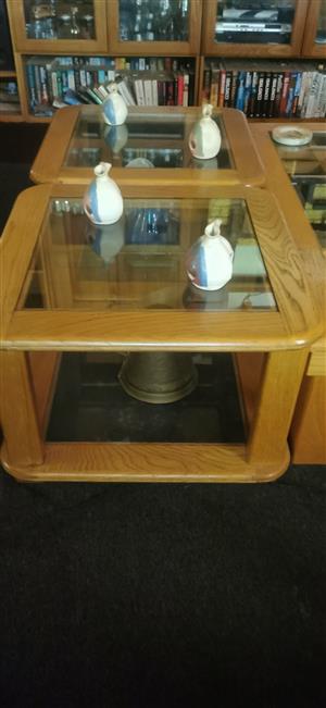 Solid oak coffe tables 3x