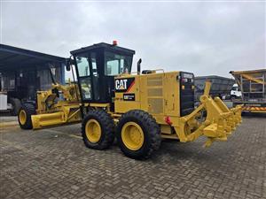 2017 CATERPILLAR 140K GRADER