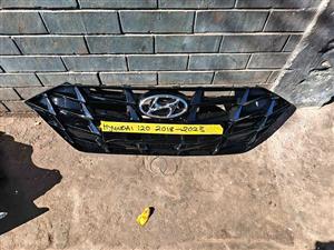 HYUNDAI I20 GRILL