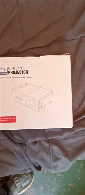 Mini projector