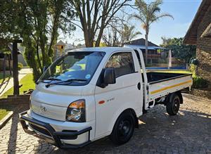 Hyundai H-100 2.6 Diesel